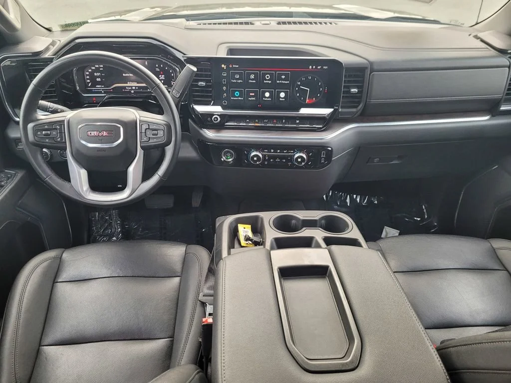 Used 2024 Onyx Black GMC SLT image 13