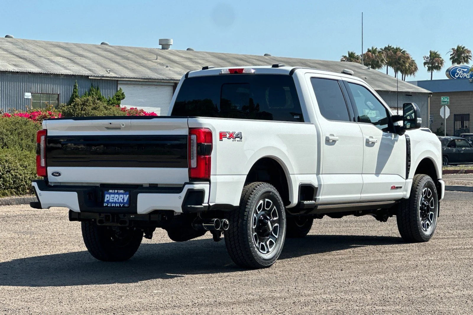New 2026 Star White Metallic Tri-Coat Ford F-350® Platinum® image 3