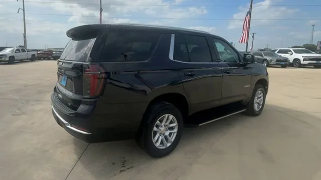 2025 Chevrolet Tahoe LT - Photo 8