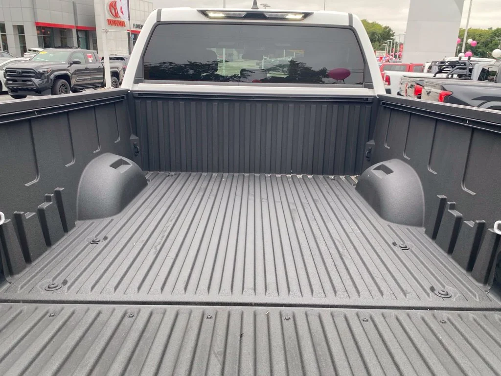 Used 2025 White Toyota SR5 image 10