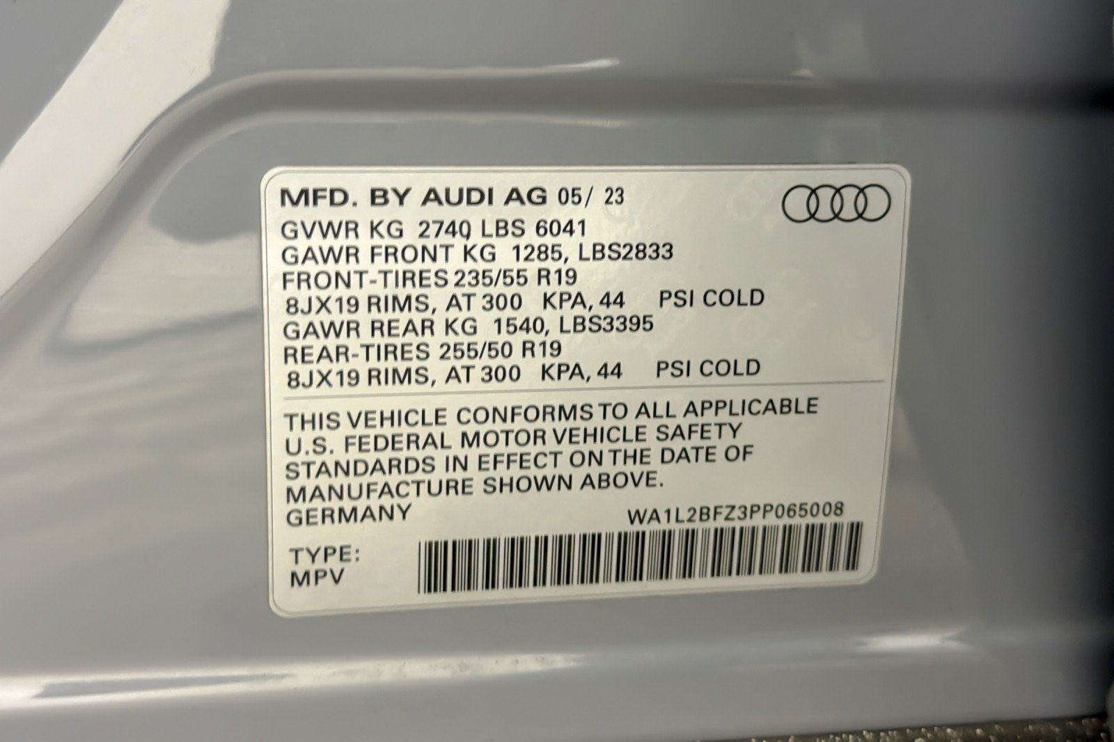 Used 2023 Pebble Gray Audi Premium Plus 50 quattro image 27