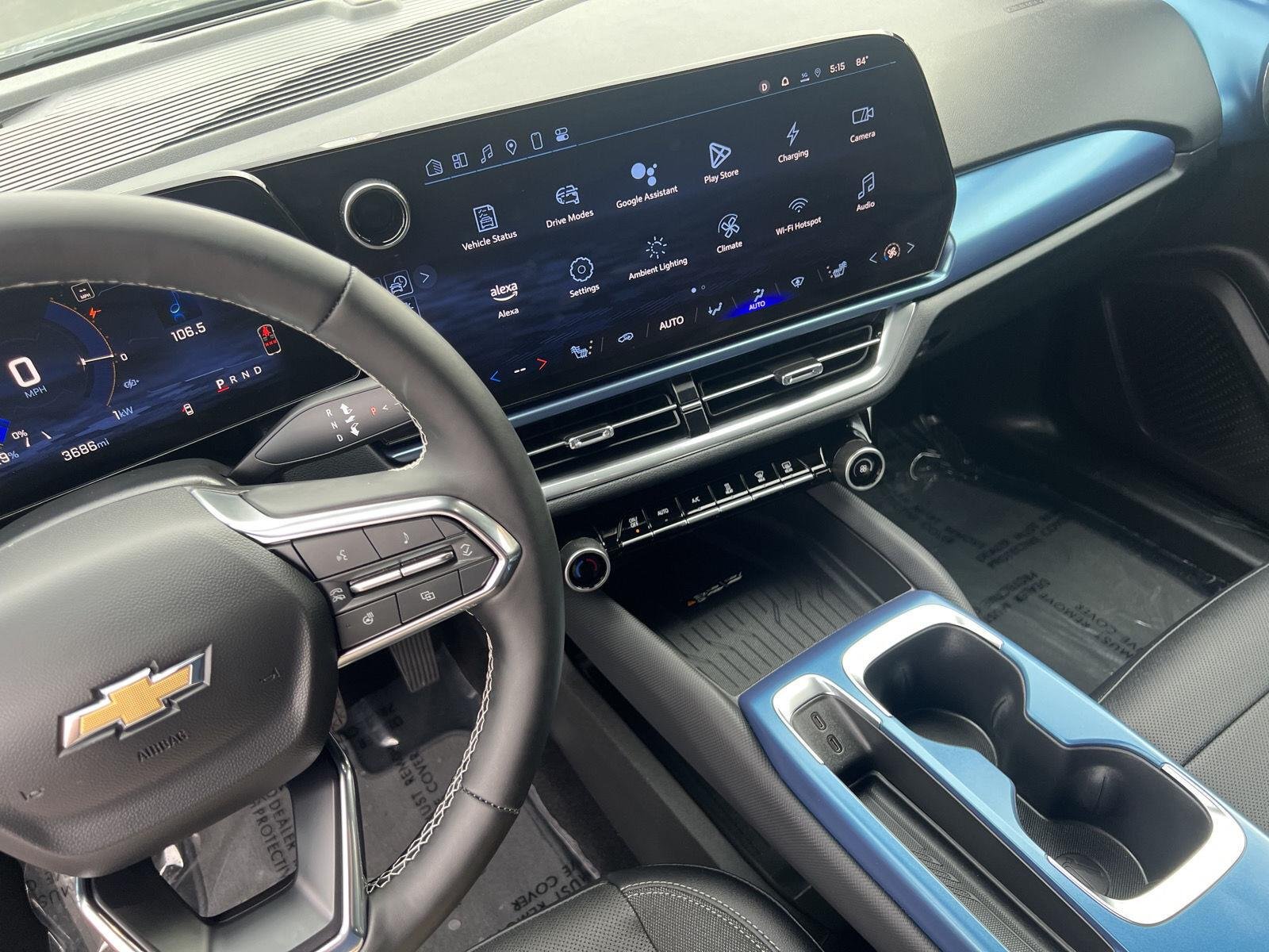 2025 Chevrolet Equinox EV LT - Photo 28