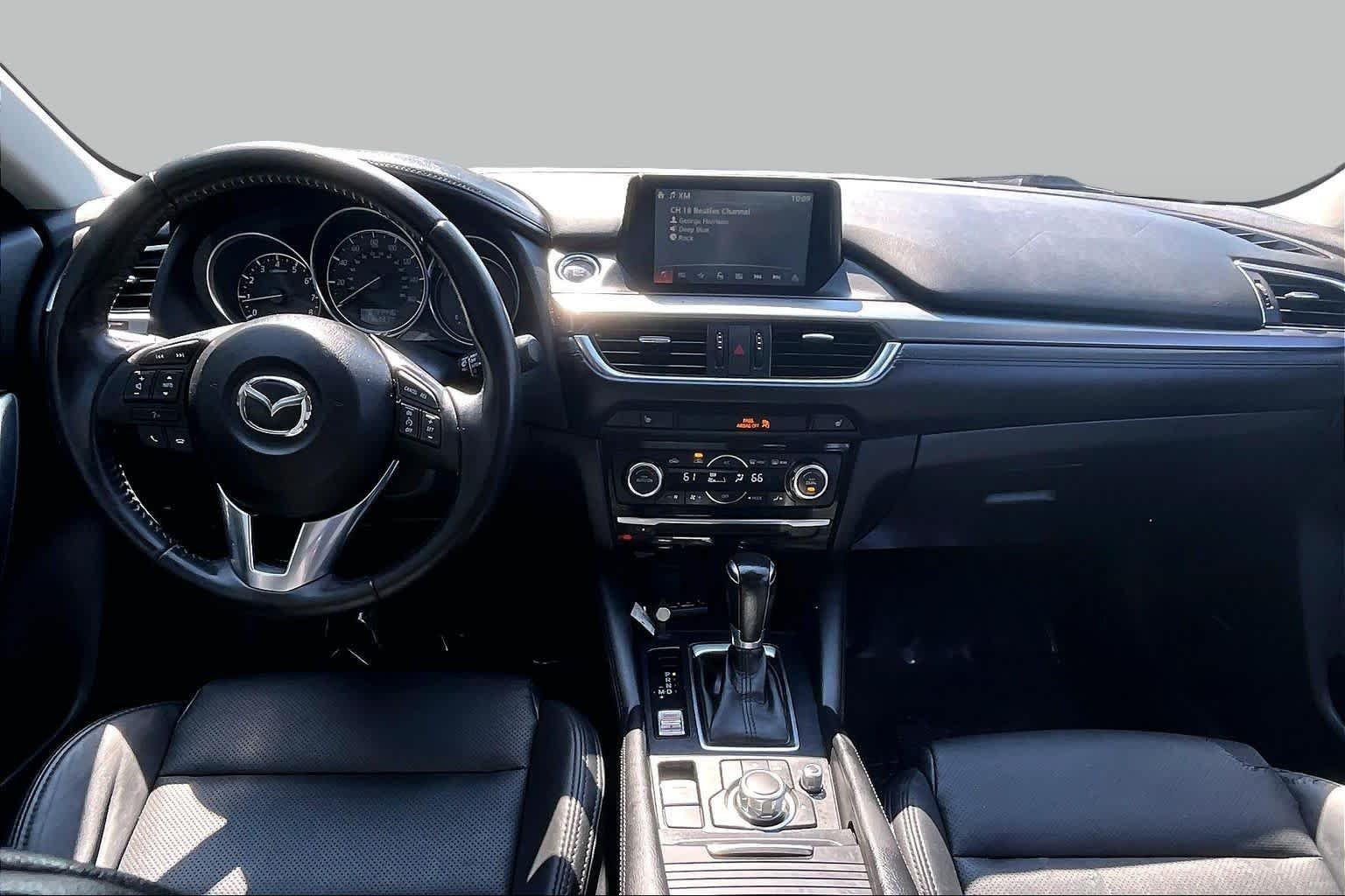 Used 2016 Soul Red Metallic Mazda i Touring image 15