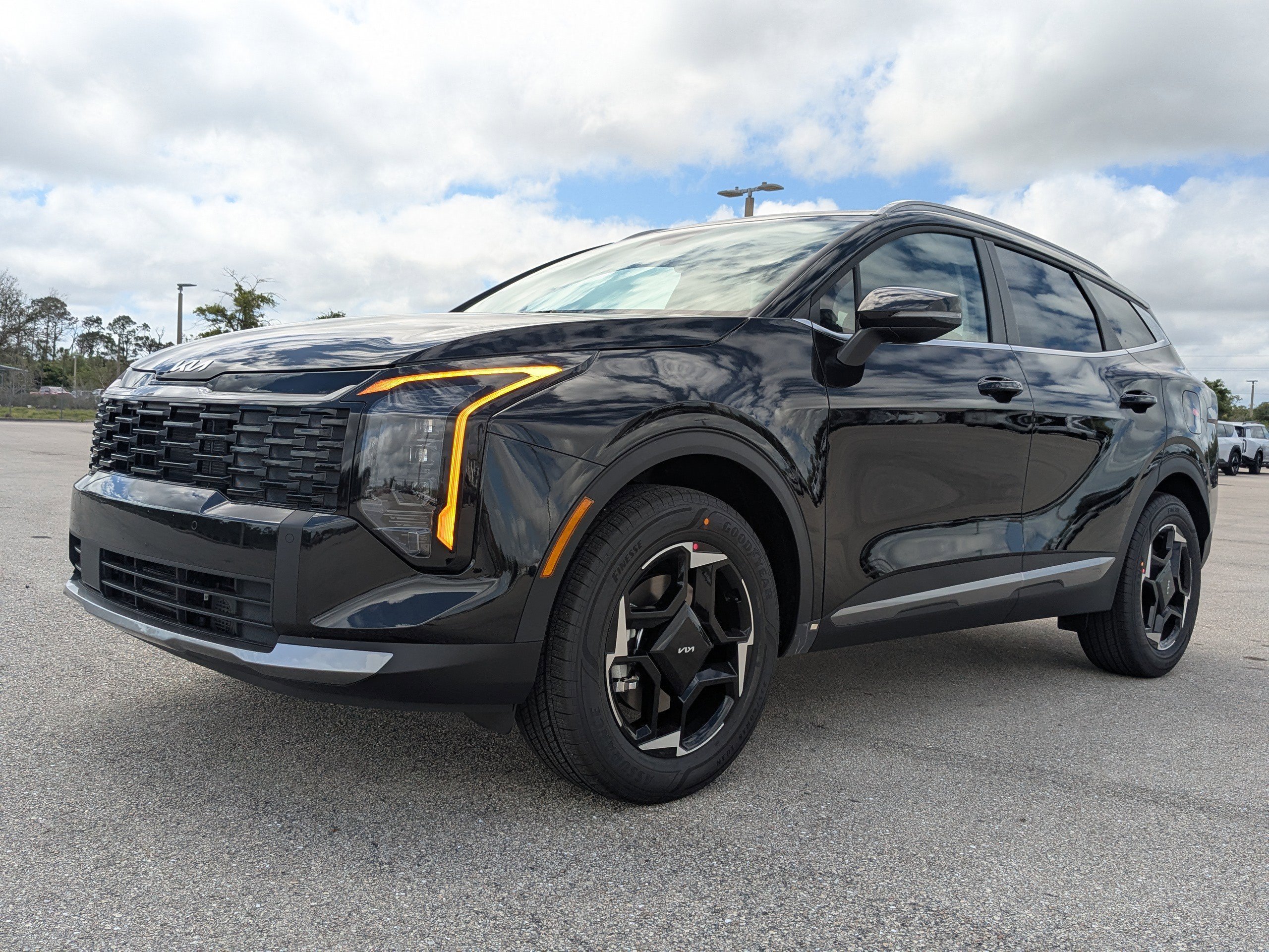 New 2026 Fusion Black Kia EX image 9