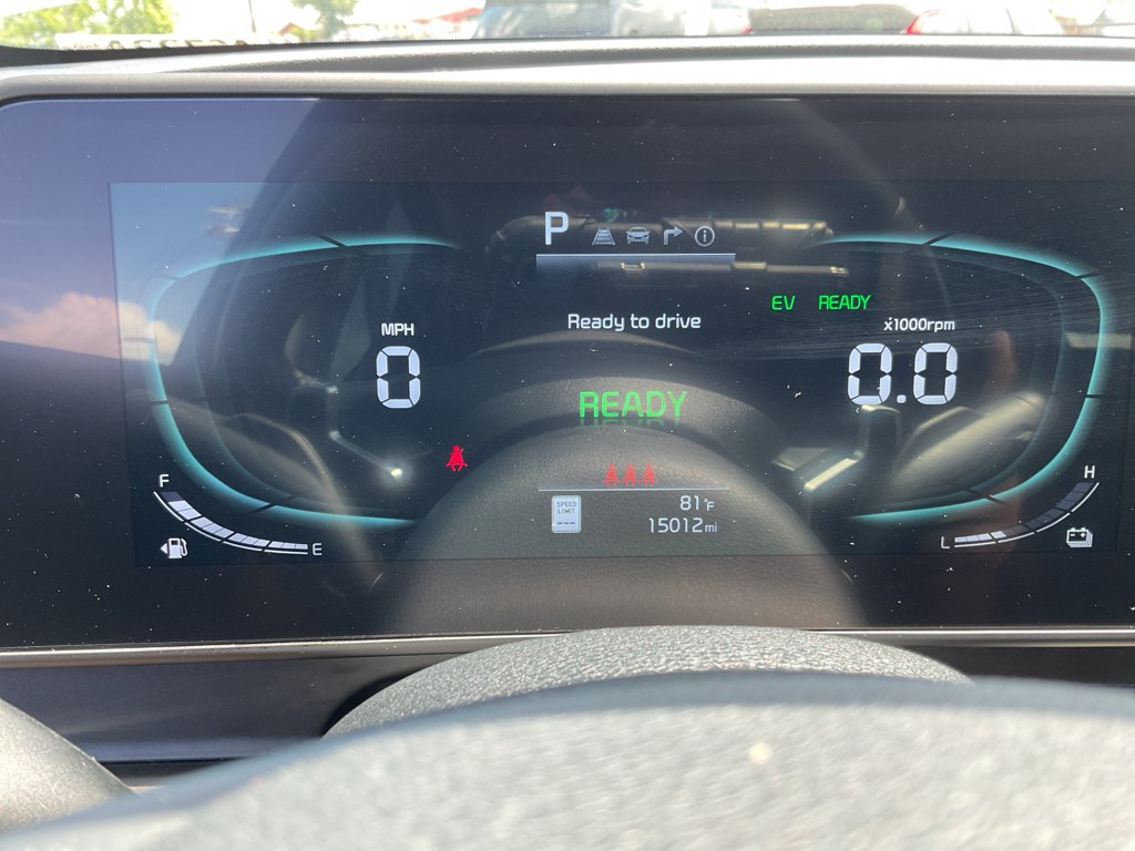 Certified Used 2025 Vesta Blue Kia EX image 22