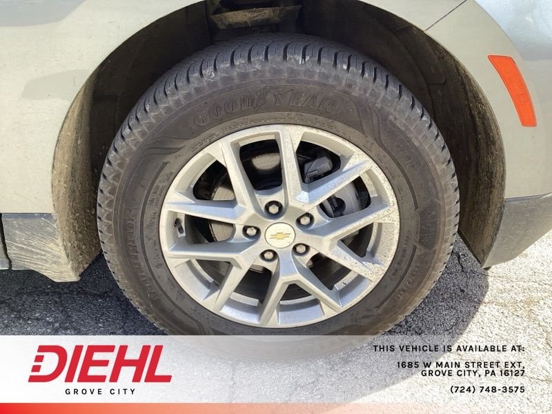 Used 2024 Gray Chevrolet LT image 9