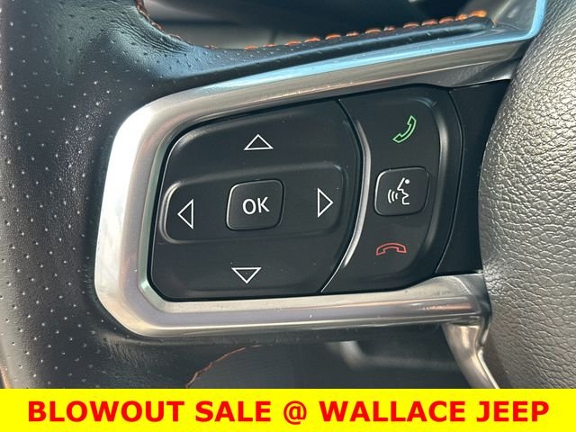Used 2023 Gray Jeep Mojave image 22