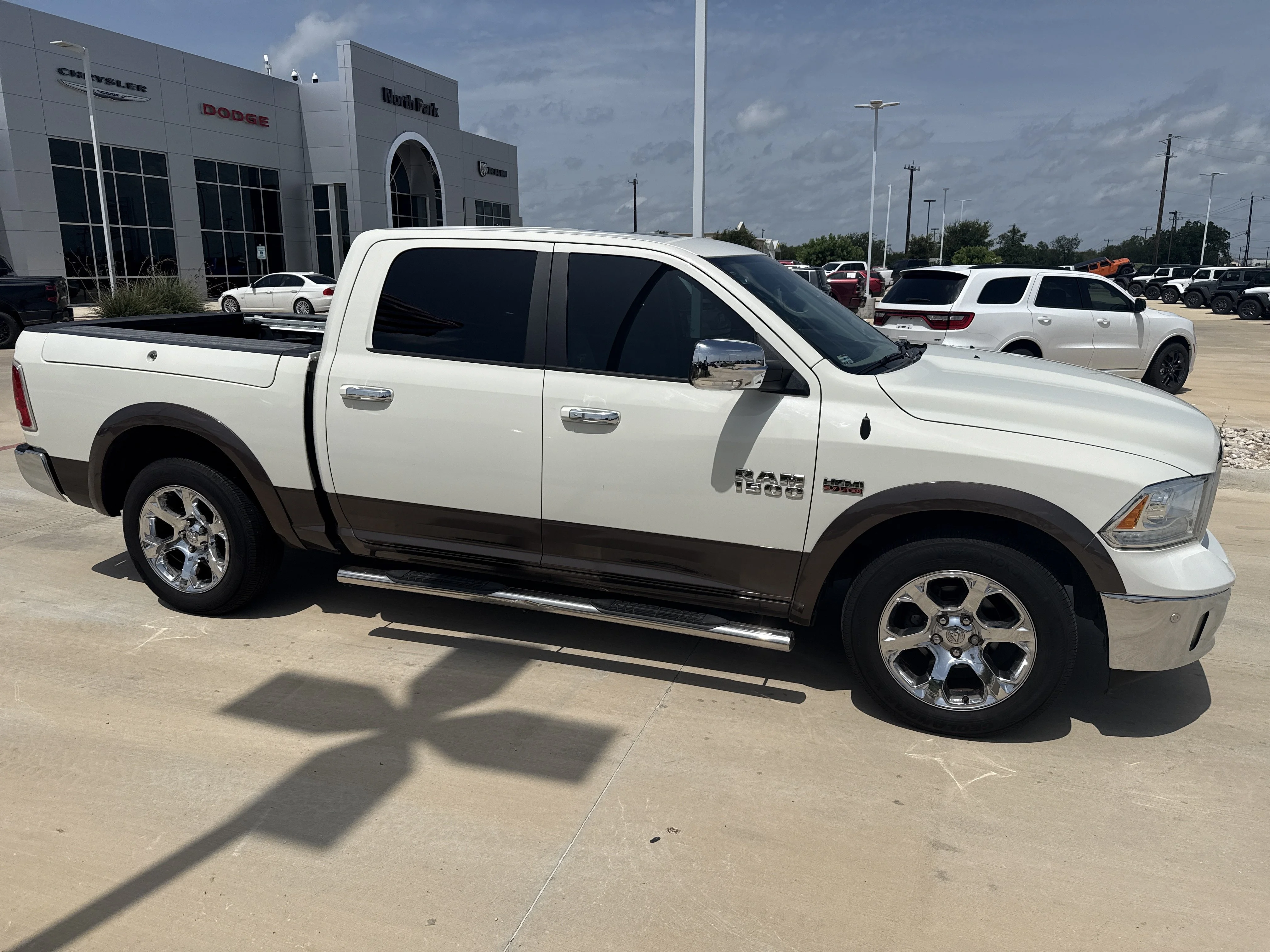 Used 2018 White Ram Laramie image 13