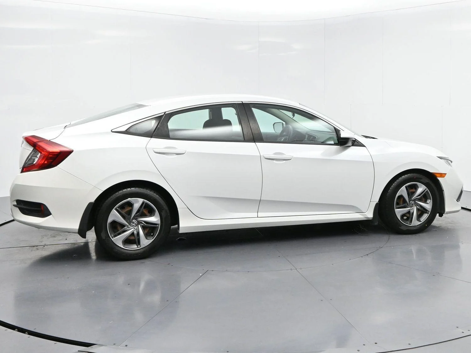 Used 2020 Platinum White Pearl Honda LX image 8