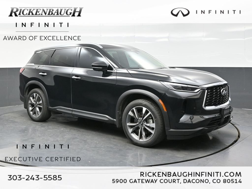 Certified Used 2023 Black INFINITI LUXE image 10