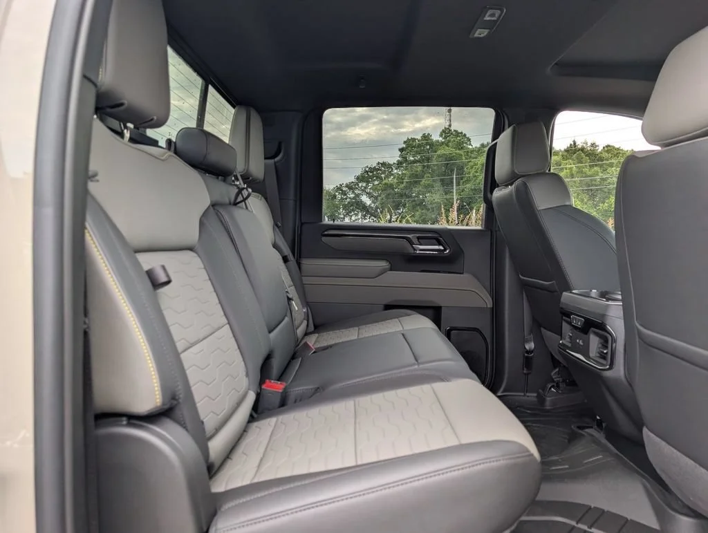 New 2026 White Sands Chevrolet ZR2 image 30
