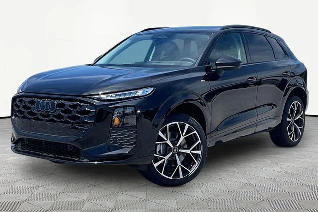 2026 Audi Q3 S line