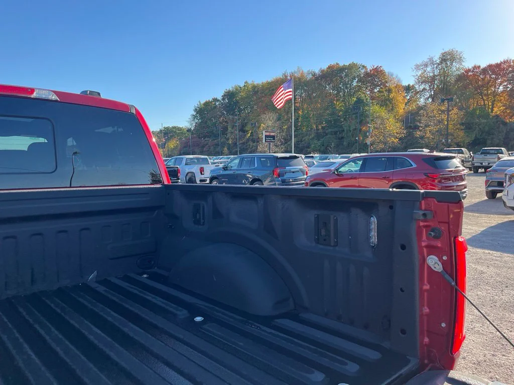 Used 2023 Red Metallic Ford Lariat image 11