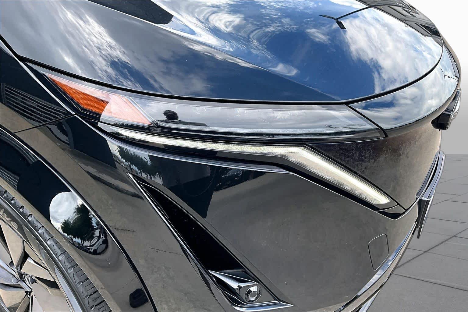 Used 2023 Black Diamond Pearl Nissan ENGAGE image 27
