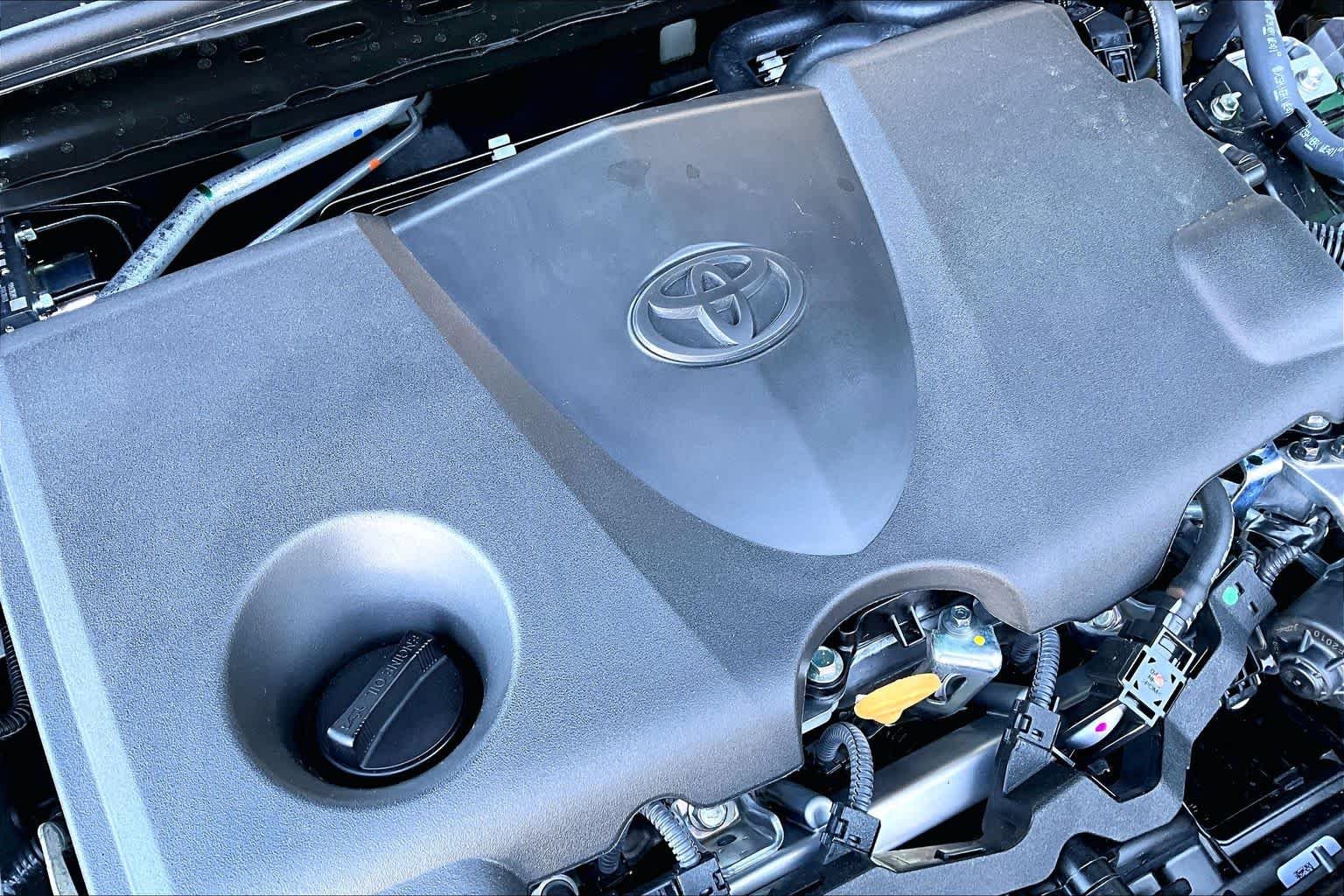 Used 2026 Underground Toyota XLE image 31