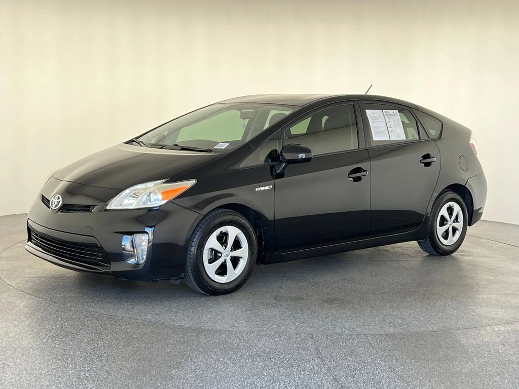 Used 2013 Black Toyota Two image 10