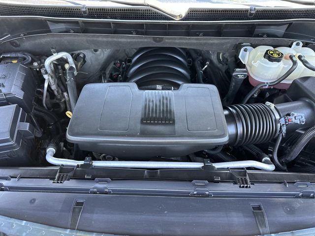 Used 2021 Gray Cadillac Sport image 10