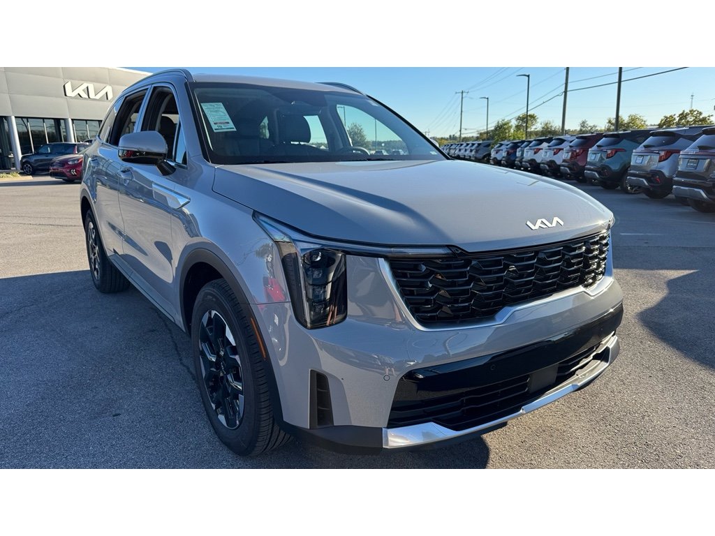 New 2026 Wolf Gray Kia S image 2