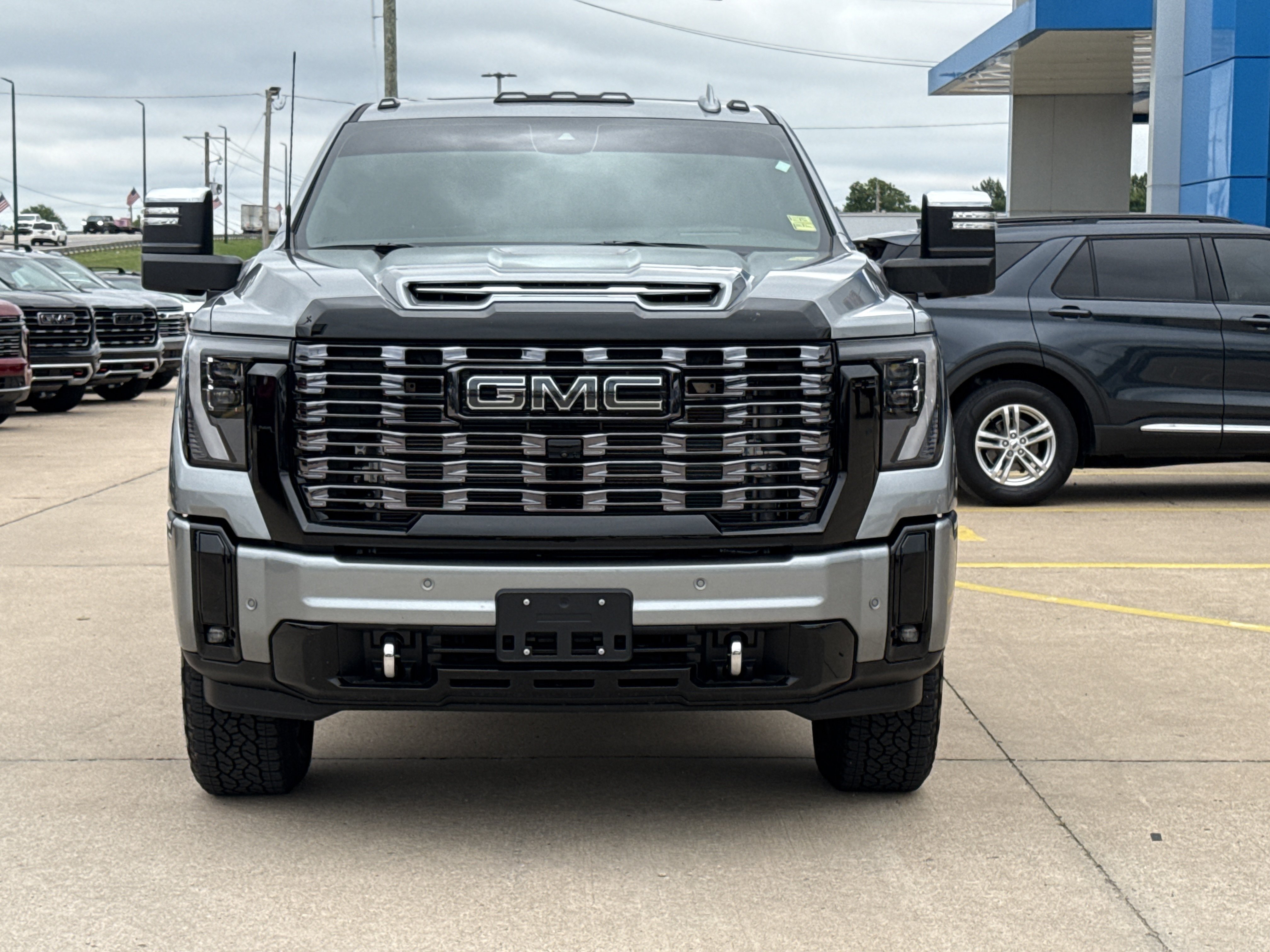 Used 2026 Sterling Metallic GMC Denali Ultimate image 12