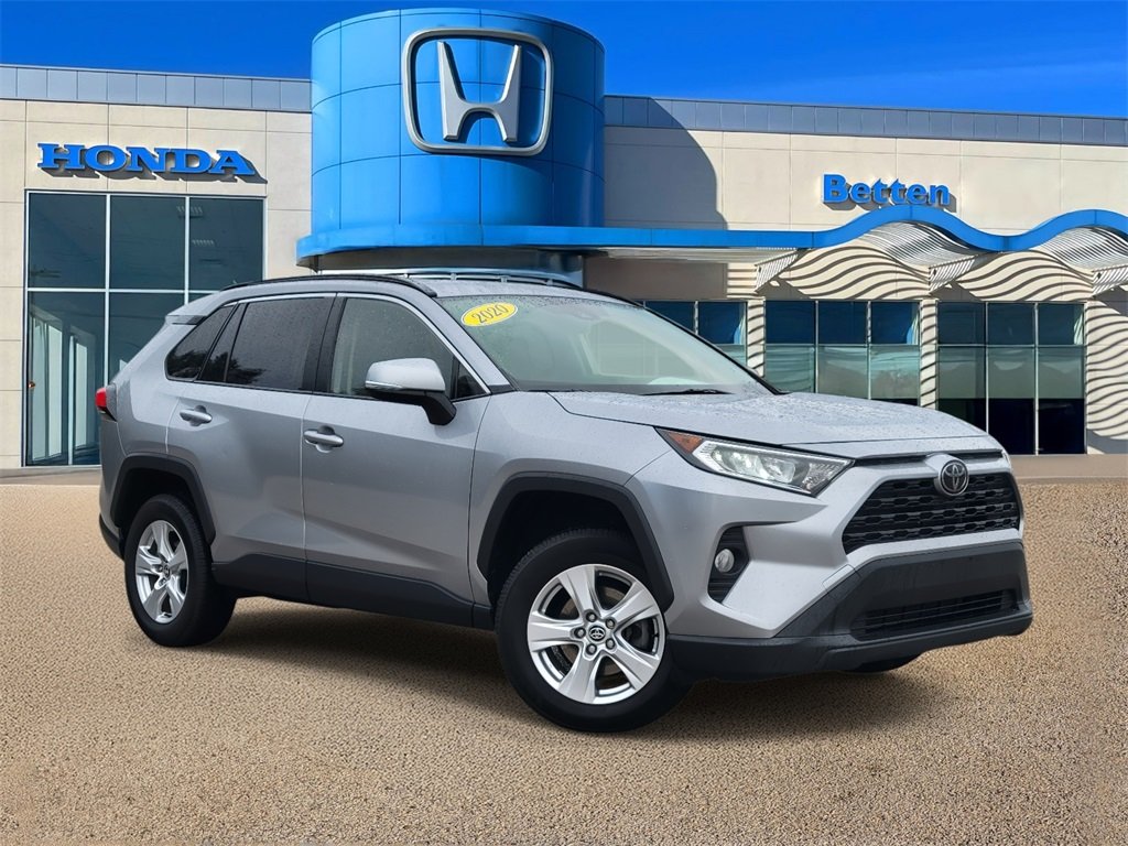 2020 Toyota RAV4 XLE