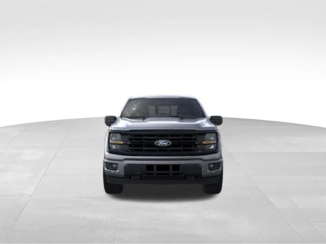 New 2026 Carbonized Gray Metallic Ford XLT image 28