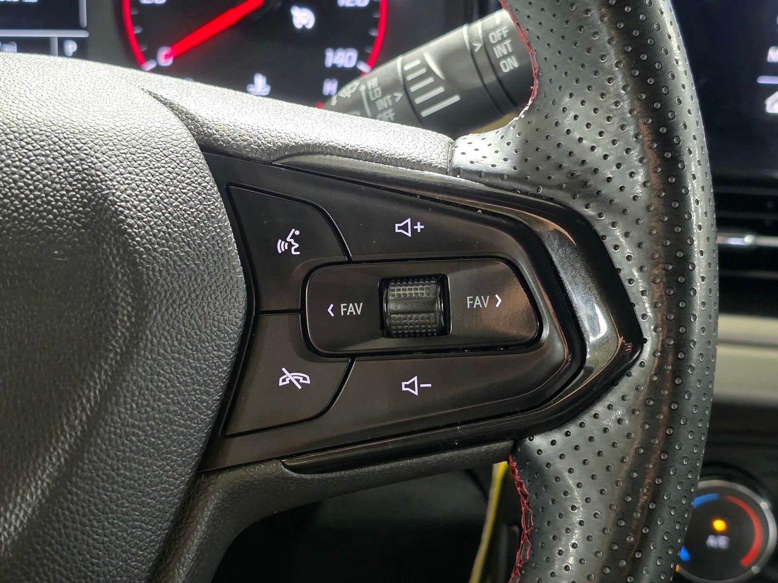 Used 2024 Cacti Green Chevrolet 1RS image 31