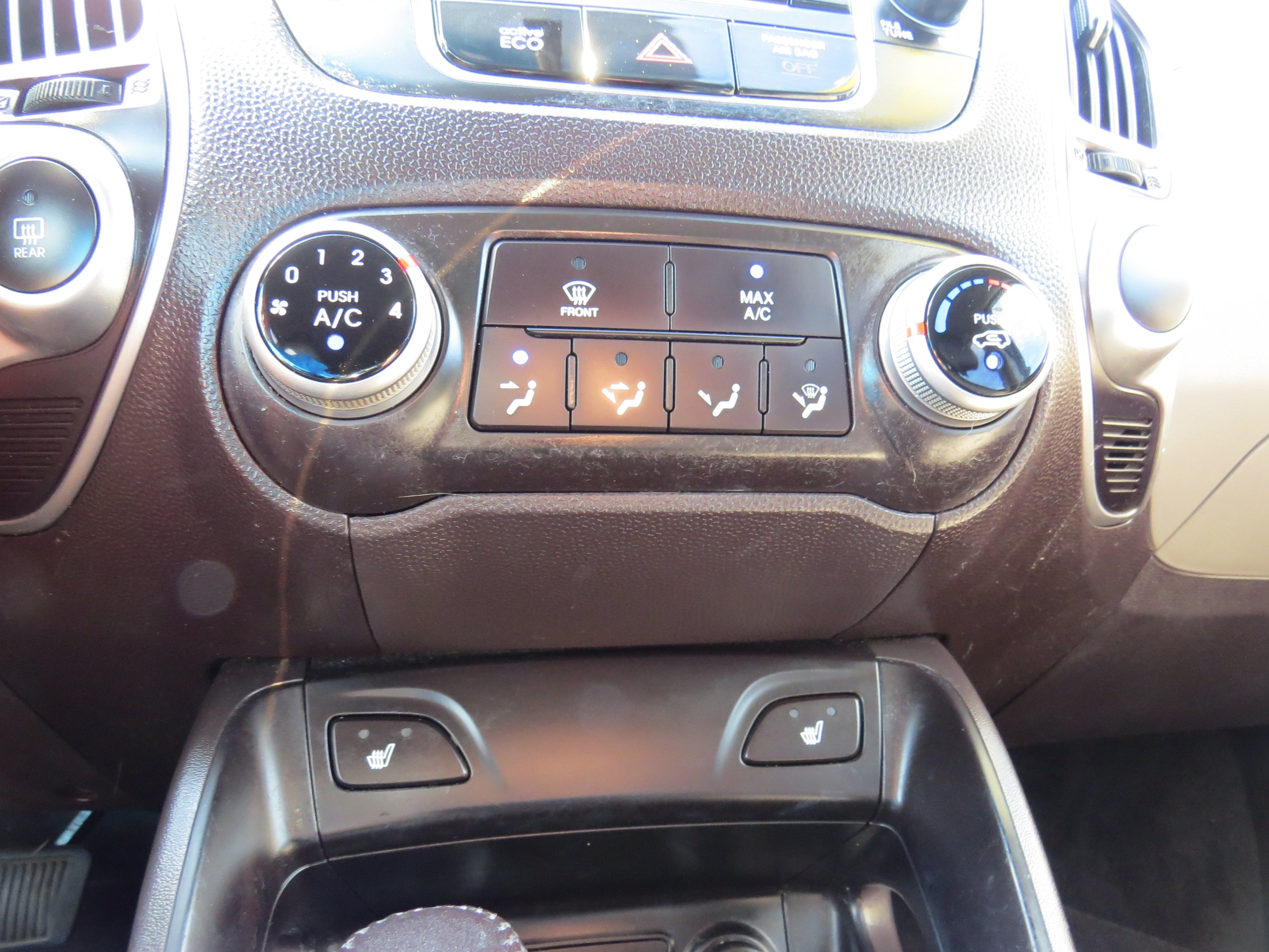 Used 2013 Ash Black Hyundai GLS image 18
