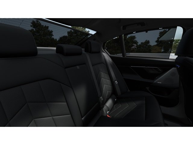 New 2027 Black Sapphire Metallic BMW 550e image 12