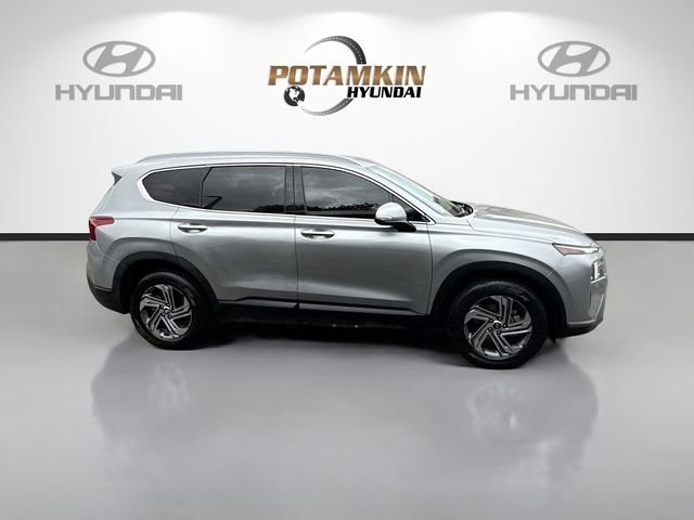 Used 2023 Silver Hyundai SEL image 4