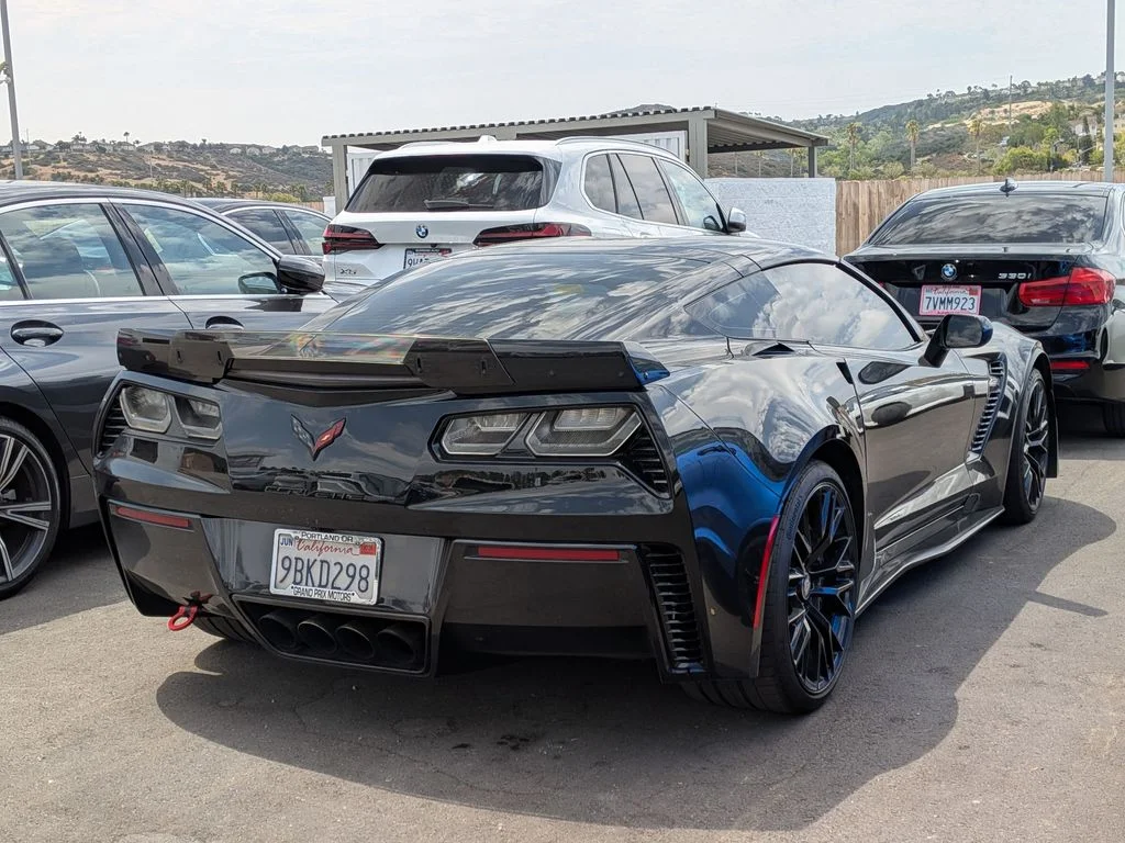 Used 2017 Black Chevrolet Z06 image 3