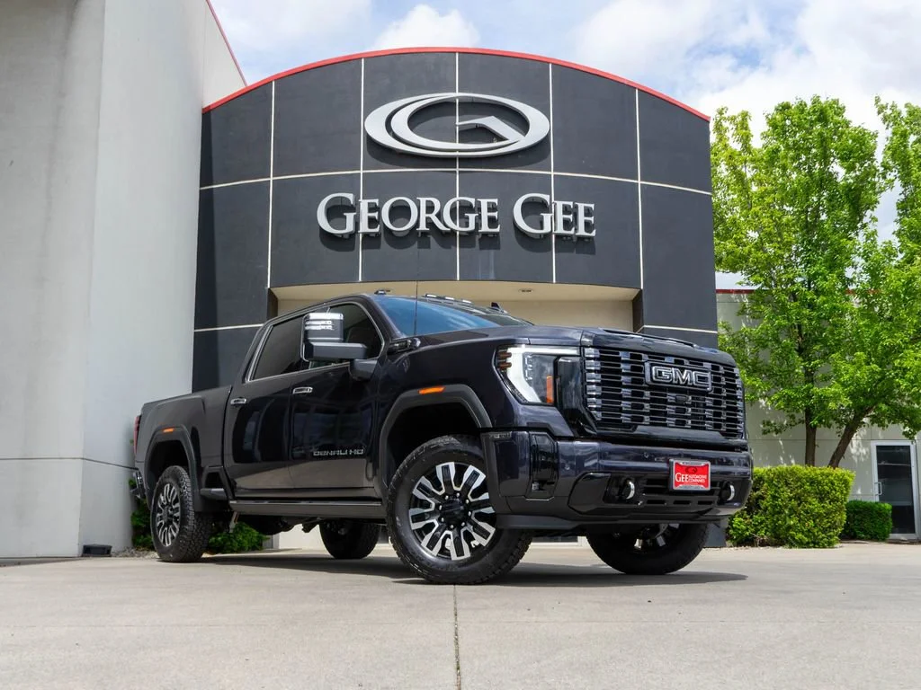 2026 GMC Sierra 4WD Crew Cab Long Box Denali Ultimate's photo