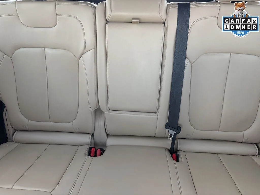 Used 2022 Blue Jeep 4xe image 27