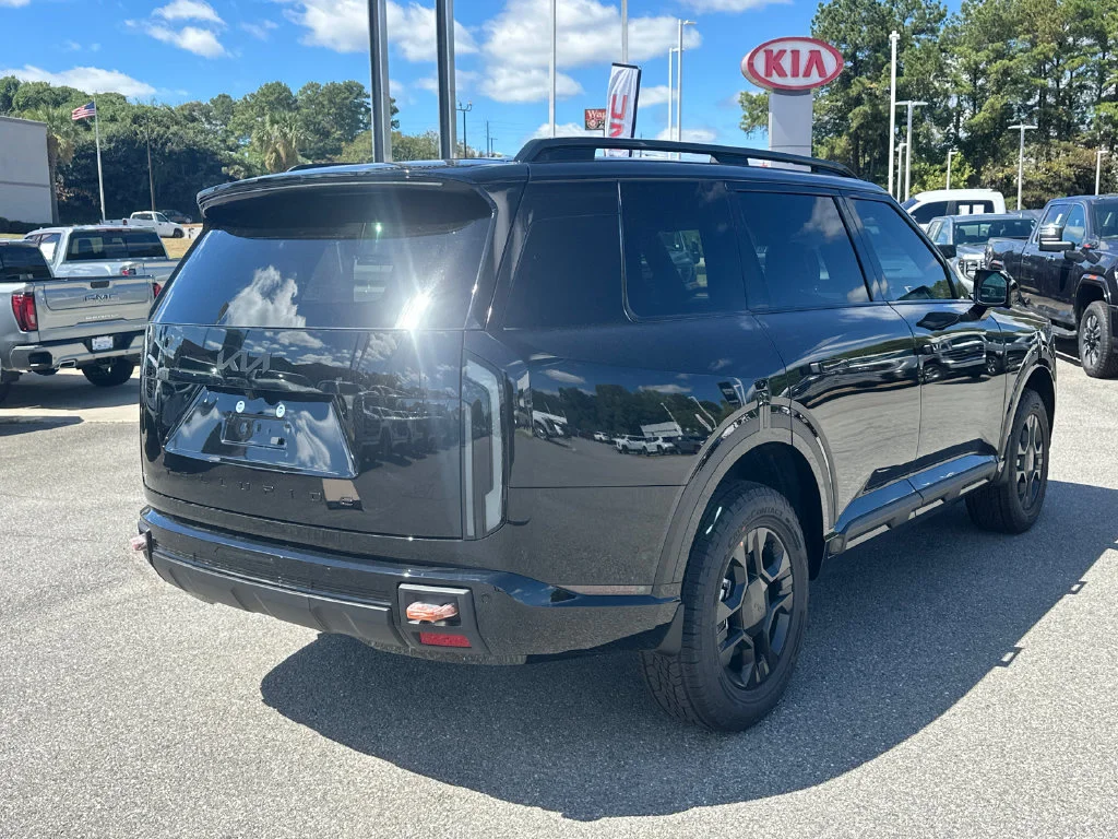 New 2027 Black Kia X-Pro SX image 7