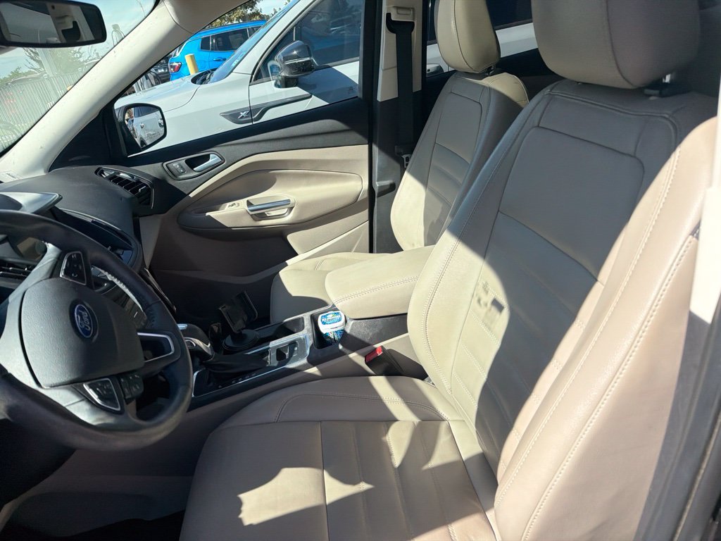 Used 2019 Gray Ford Titanium image 12
