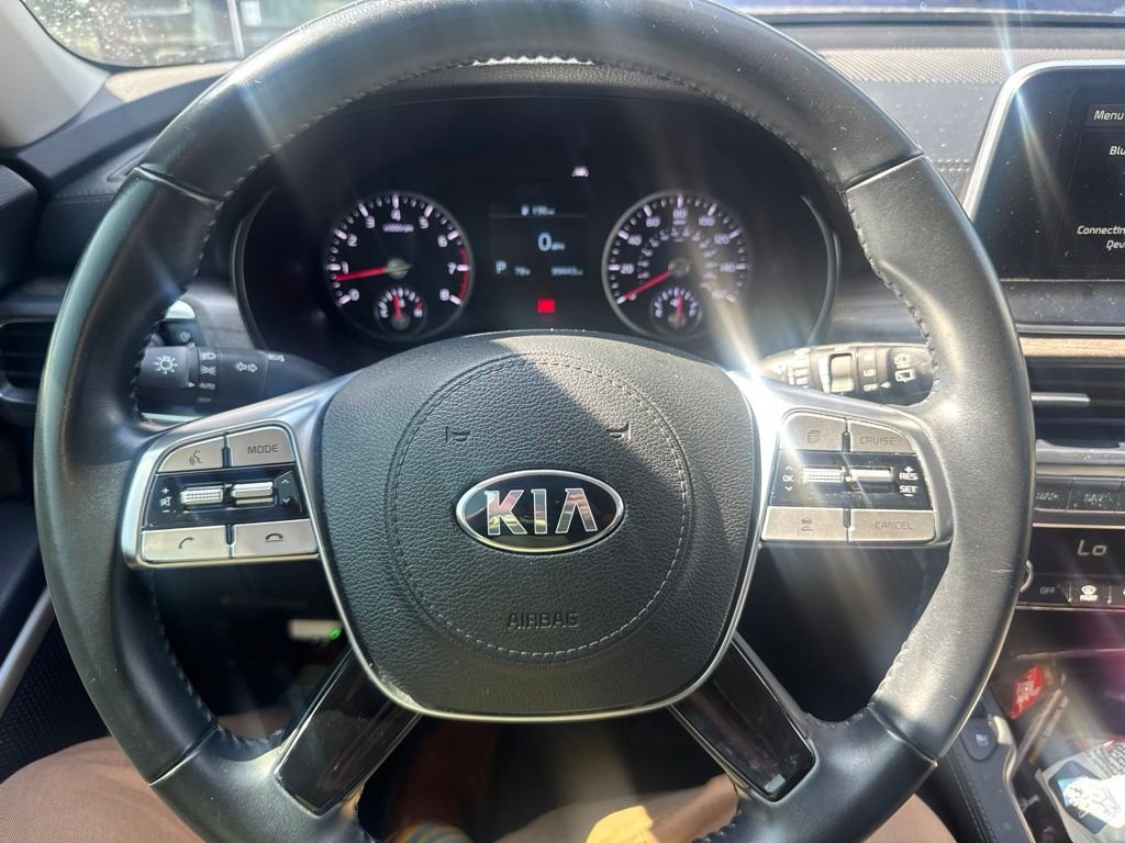 Used 2020 Gray Kia EX image 7