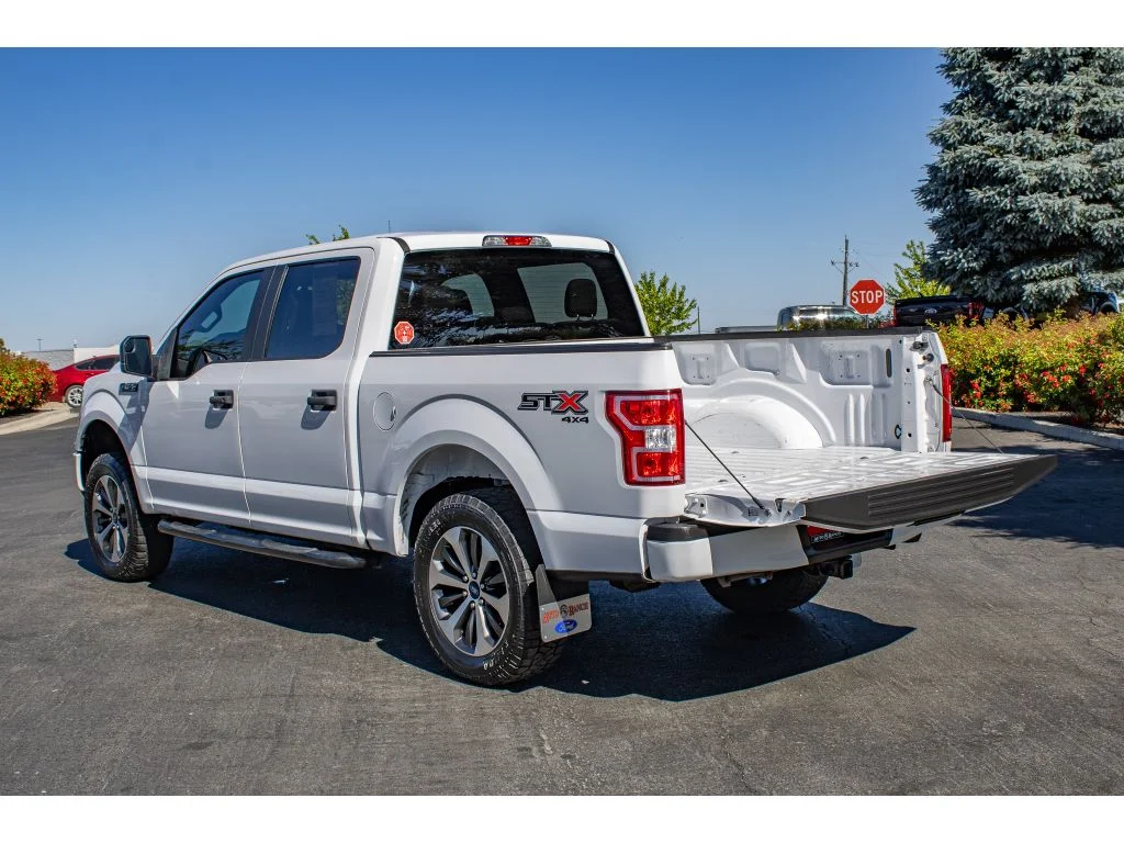 Used 2019 OXFORD WHITE Ford XL image 9