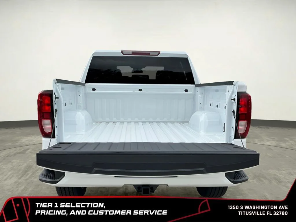 New 2026 Summit White GMC Elevation image 7