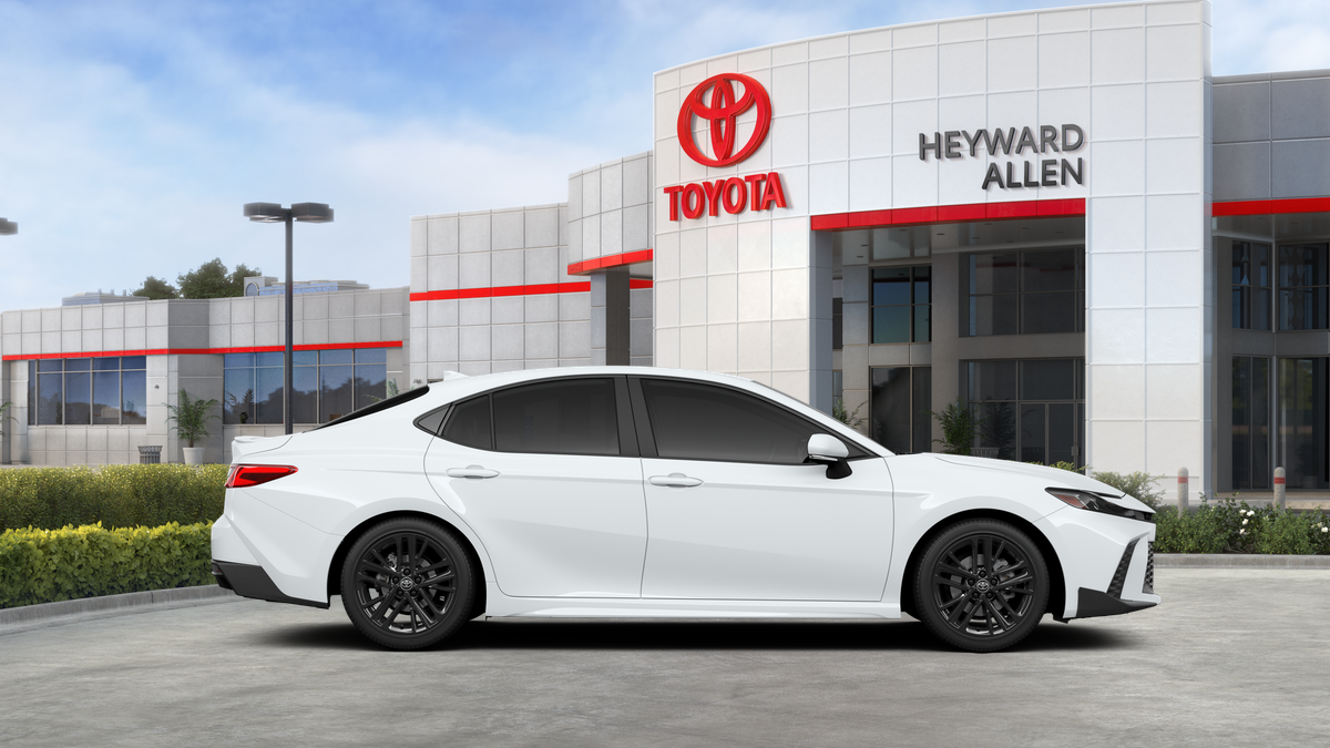 New 2026 Ice Cap Toyota SE image 42