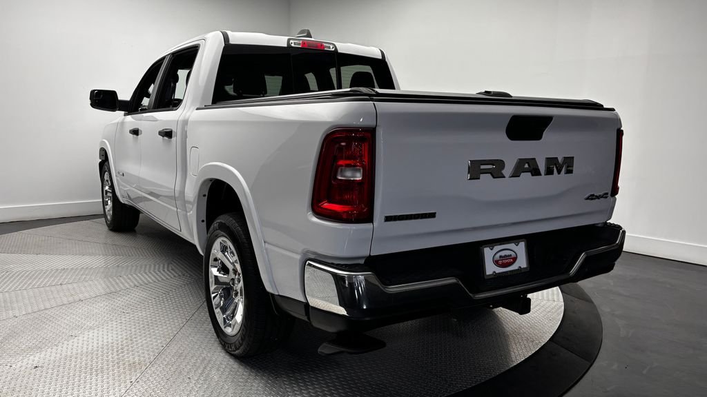 Used 2025 White Ram Big Horn/Lone Star image 39