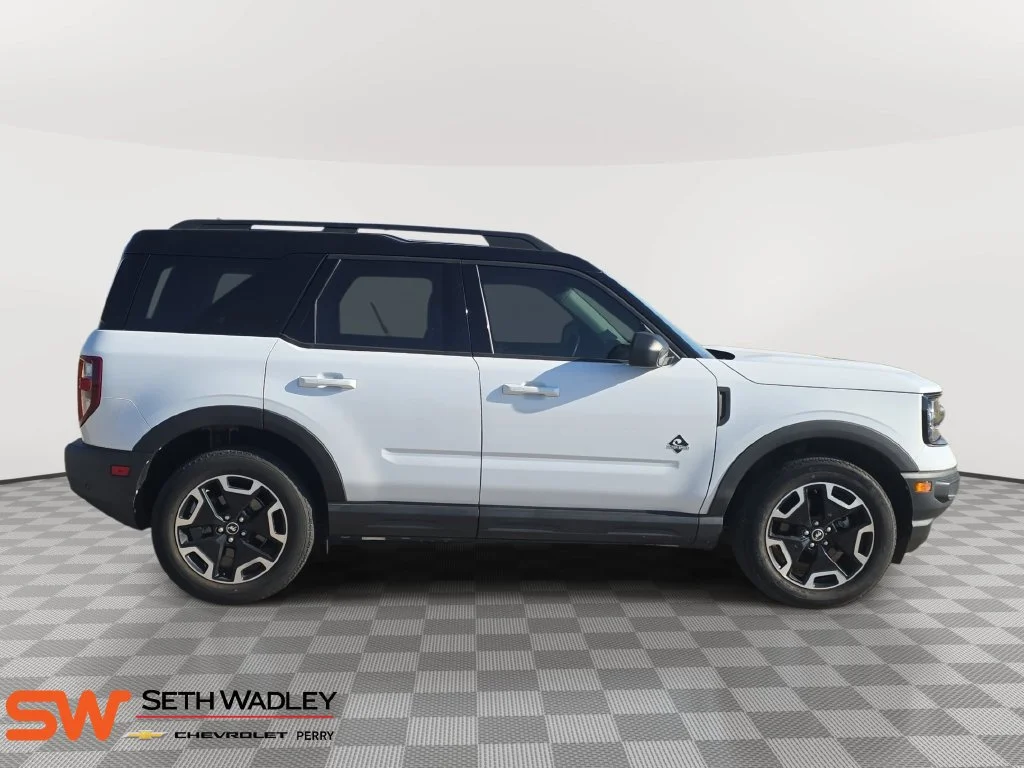 Used 2021 White Ford Outer Banks image 8