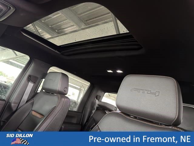 Used 2022 Onyx Black GMC AT4 image 17