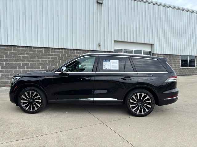 Used 2020 Infinite Black Metallic Lincoln Black Label Grand Touring image 10