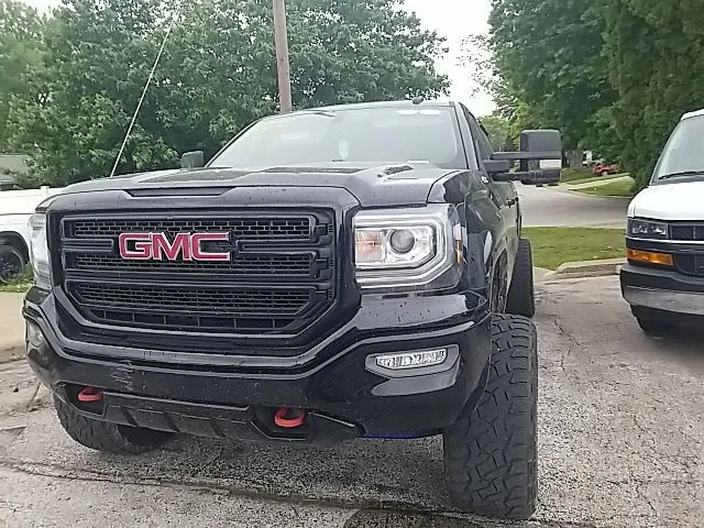 Used 2017 Black GMC Base image 10