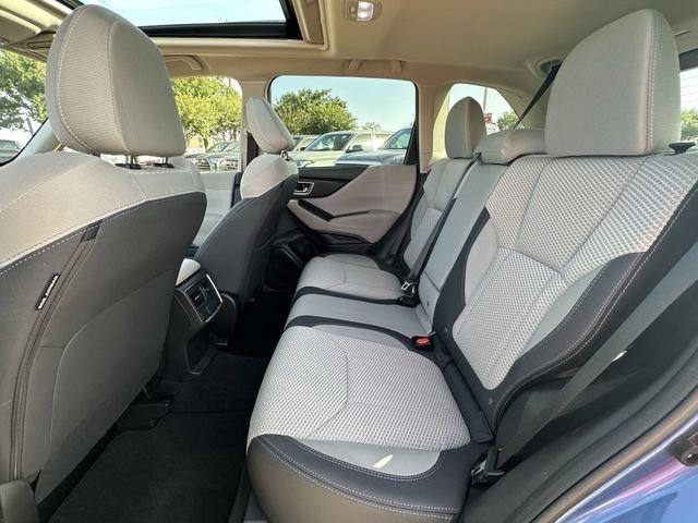 Used 2023 Blue Subaru Premium image 27