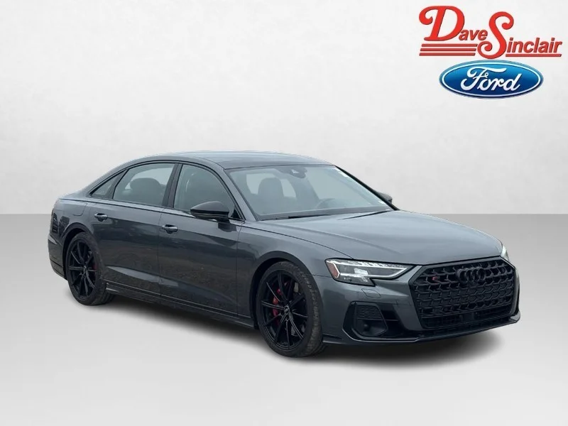 Used 2022 Gray Audi 4.0T image 4
