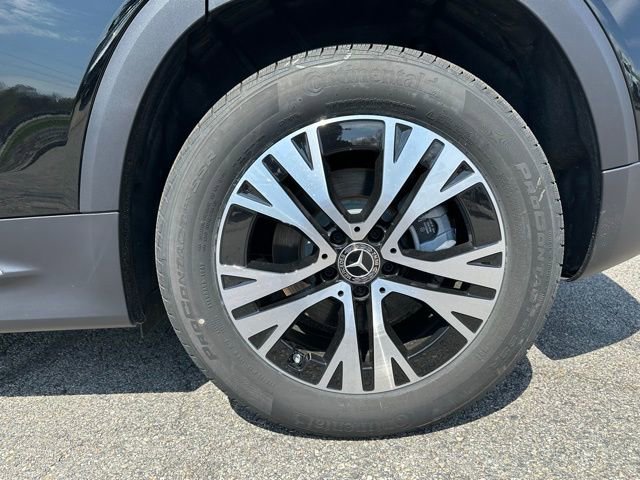 New 2026 Night Black Mercedes-Benz GLB 250 image 50