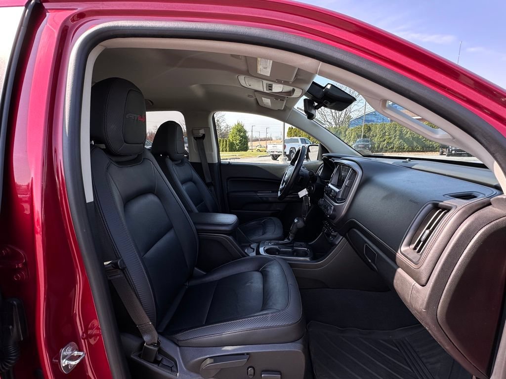 Used 2021 Cayenne Red Tintcoat GMC AT4 - Leather image 11