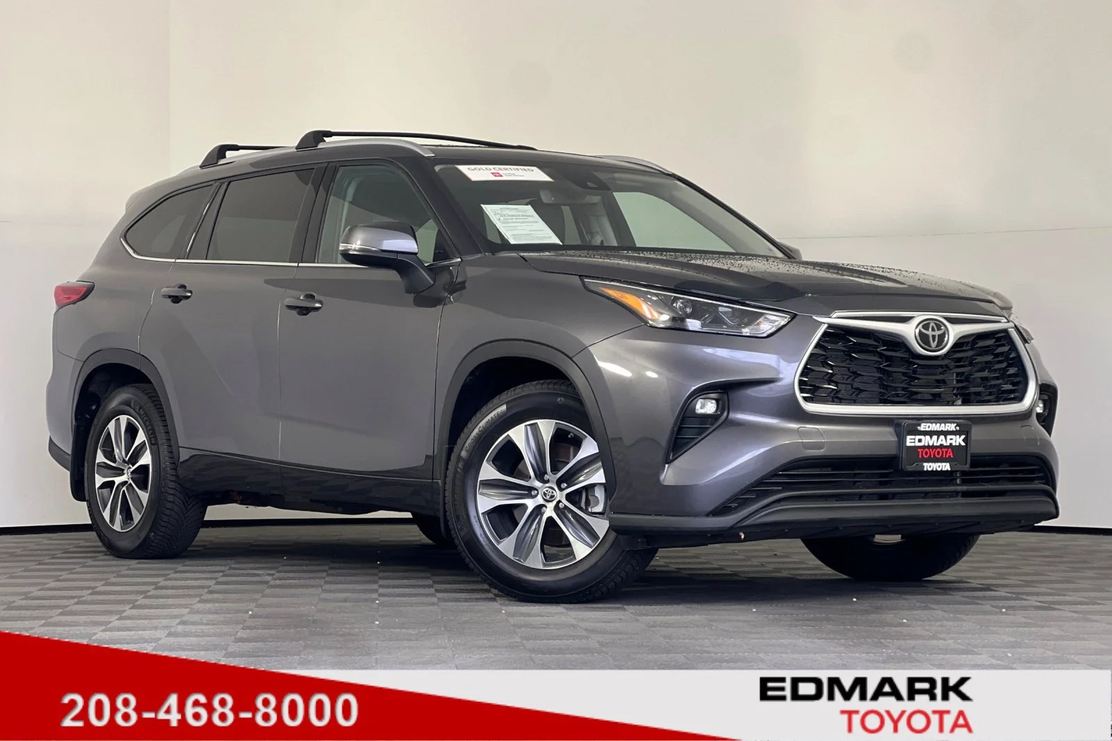 Certified Used 2022 Magnetic Gray Metallic Toyota XLE image 1