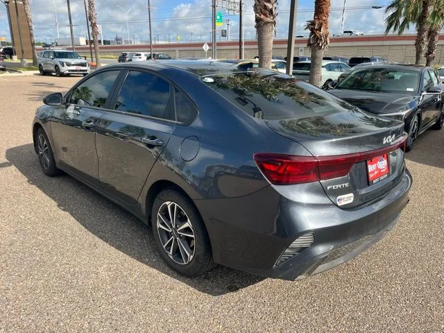 Used 2024 Gray Kia LXS image 4