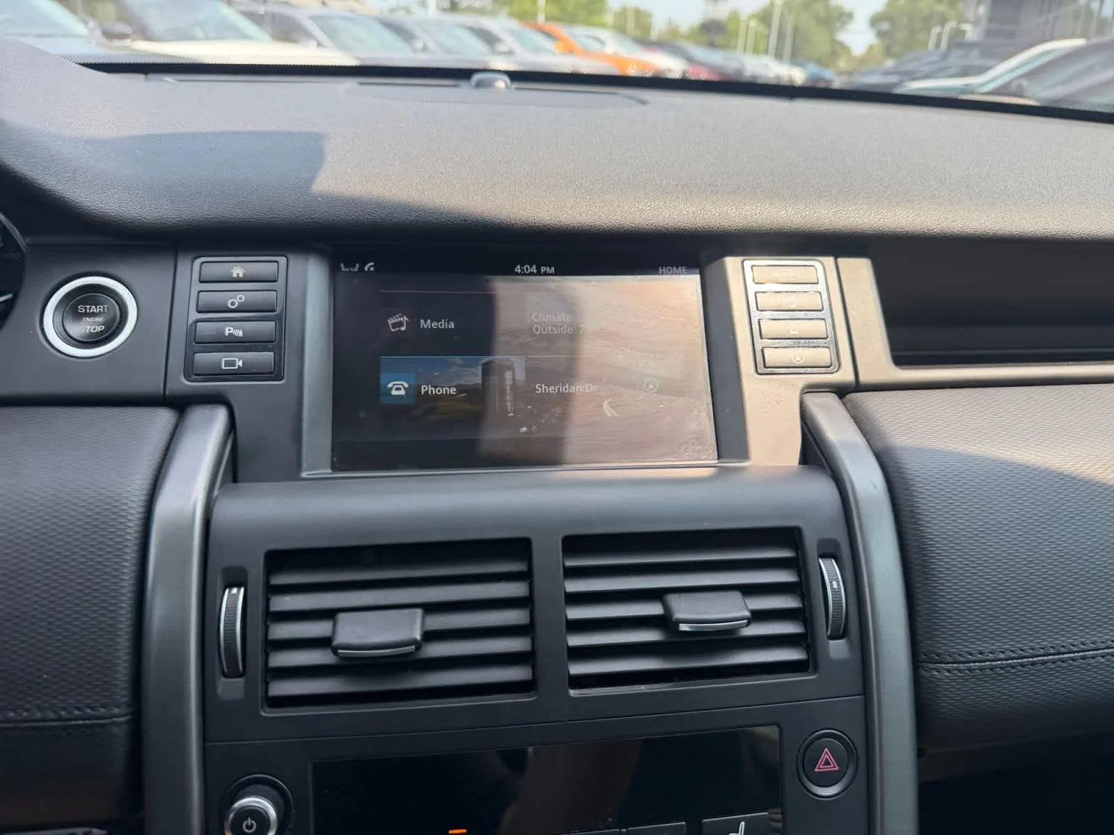 Used 2018 Corris Grey Metallic Land Rover HSE image 24